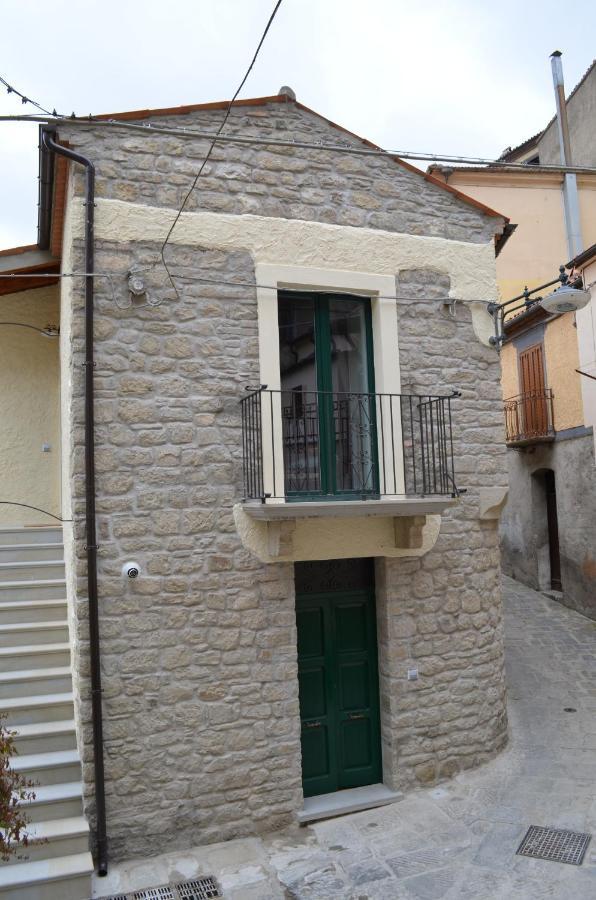 La Casa Di Giulietta * Castelmezzano