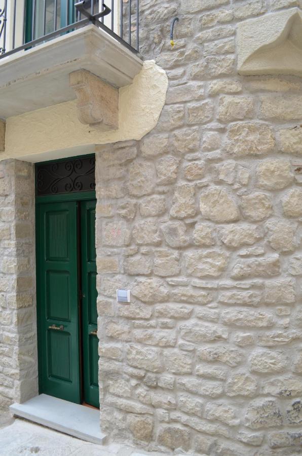La Casa Di Giulietta * Castelmezzano