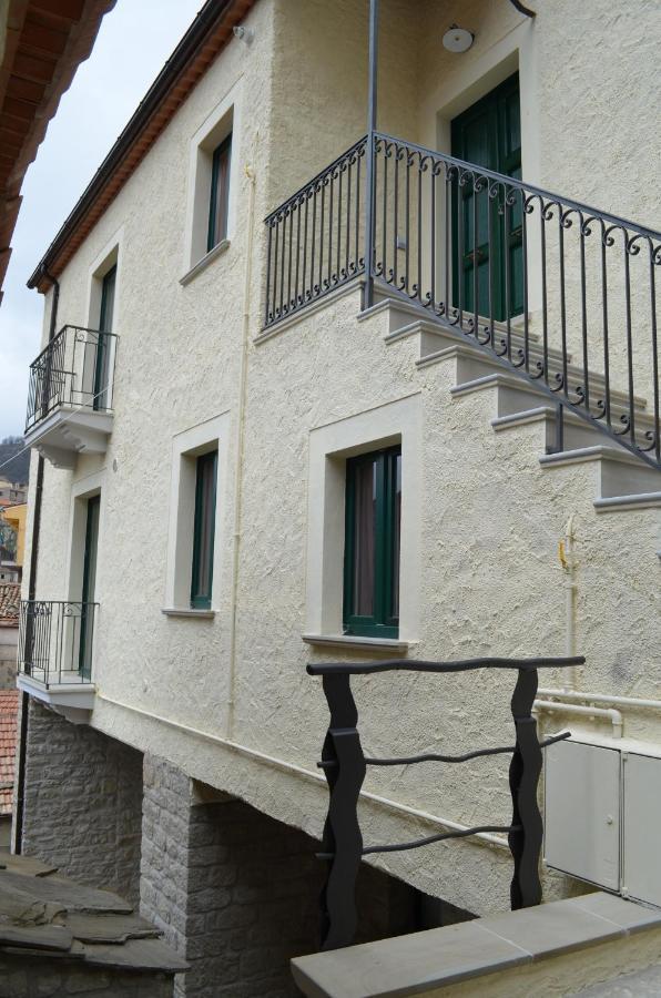 La Casa Di Giulietta Castelmezzano